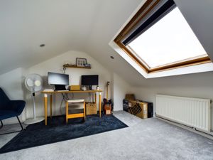 Bedroom- click for photo gallery
